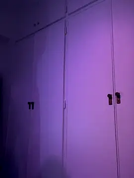 jeropaArgent01 online show from 18, 9, 2025