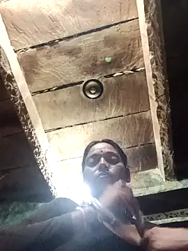 Dikchahot online show from 14, 9, 2025