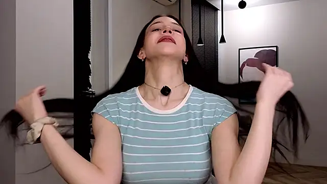 Snapshot of EviaRabasca chatting on 20, 2, 2026 EviaRabasca online show from 20, 2, 2026