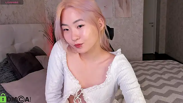 Snapshot of Aisi_18 chatting on 12, 9, 2025 Aisi 18 online show from 12, 9, 2025