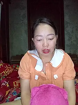 Snapshot of _Helala_ chatting on 11, 9, 2025  Helala  online show from 11, 9, 2025
