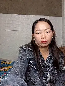 Snapshot of _Helala_ chatting on 26, 9, 2025  Helala  online show from 26, 9, 2025