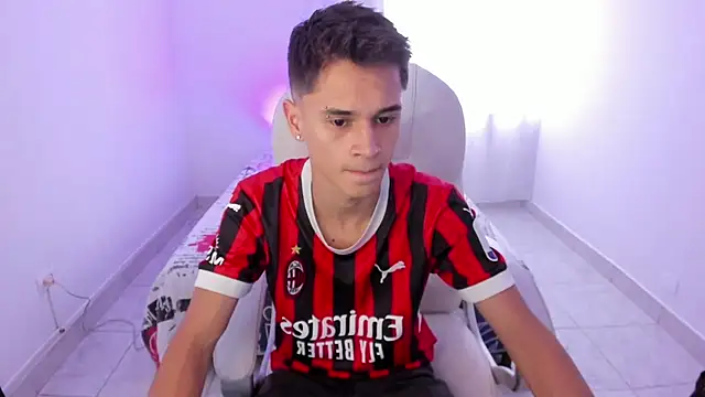 Aron Boyy online show from 19, 9, 2025