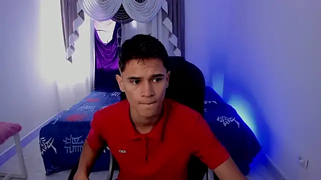 Aron Boyy online show from 1, 10, 2025