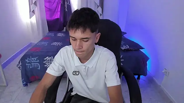 Aron Boyy online show from 27, 10, 2025