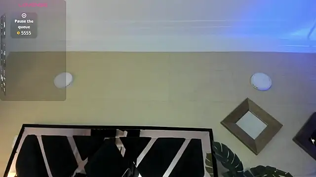 Snapshot of Valery_Brand chatting on 6, 4, 2026 Valery Brand online show from 6, 4, 2026