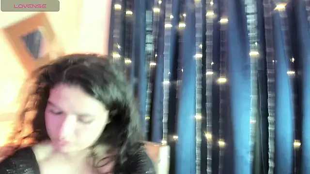 Snapshot of Valery_Brand chatting on 14, 4, 2026 Valery Brand online show from 14, 4, 2026