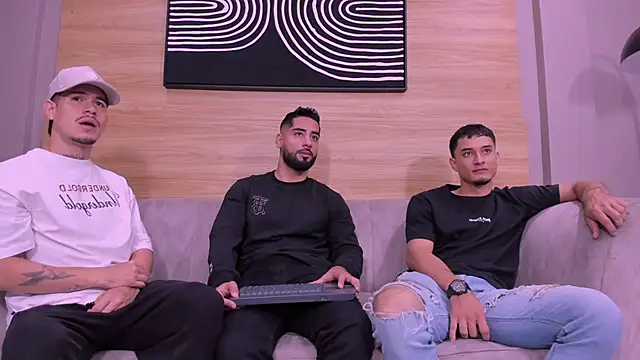 mike friends online show from 19, 6, 2026