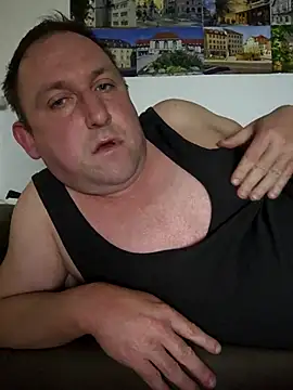 Snapshot of GenuineDedication42 chatting on 17, 2, 2026 GenuineDedication42 online show from 17, 2, 2026