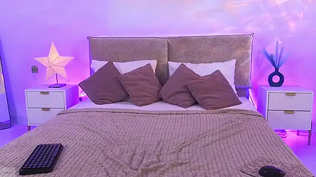 Jules night online show from 19, 2, 2026