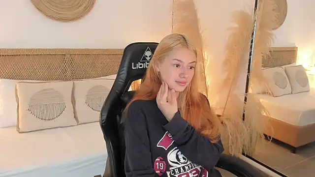 daniand  online show from 22, 9, 2025