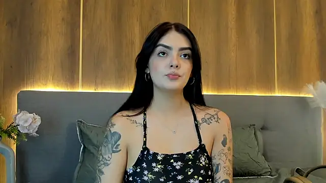 Snapshot of AliceRitter chatting on 22, 9, 2025 AliceRitter online show from 22, 9, 2025