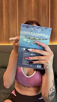 Snapshot of AliceRitter chatting on 17, 10, 2025 AliceRitter online show from 17, 10, 2025