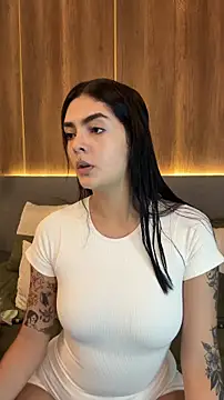 Snapshot of AliceRitter chatting on 24, 10, 2025 AliceRitter online show from 24, 10, 2025