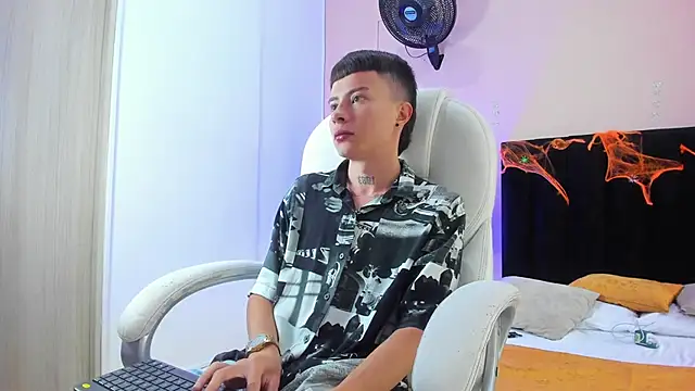 Nascary Fox online show from 12, 10, 2025