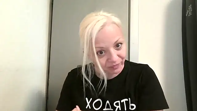 Linsy Kim online show from 2, 5, 2026