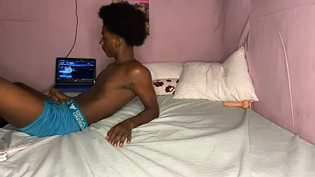 SpicyLolaX NightDrip online show from 9, 9, 2025