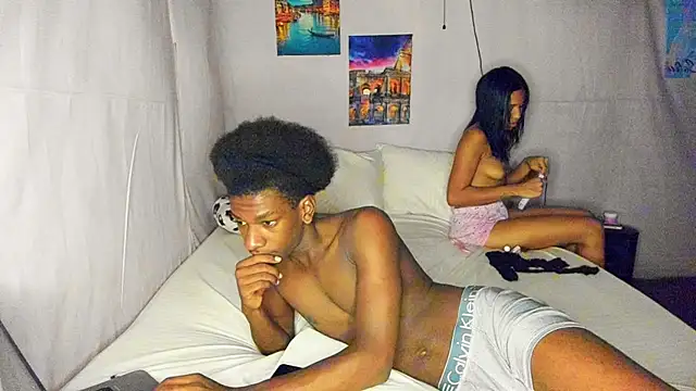 SpicyLolaX NightDrip online show from 23, 9, 2025