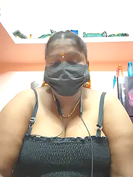 Snapshot of bakyasree143 chatting on 21, 9, 2025 bakyasree143 online show from 21, 9, 2025