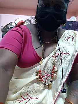 Snapshot of bakyasree143 chatting on 23, 9, 2025 bakyasree143 online show from 23, 9, 2025