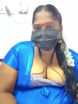 Snapshot of bakyasree143 chatting on 13, 10, 2025 bakyasree143 online show from 13, 10, 2025