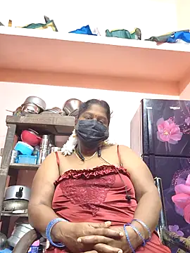 Snapshot of bakyasree143 chatting on 18, 10, 2025 bakyasree143 online show from 18, 10, 2025