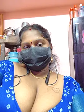 Snapshot of bakyasree143 chatting on 29, 10, 2025 bakyasree143 online show from 29, 10, 2025