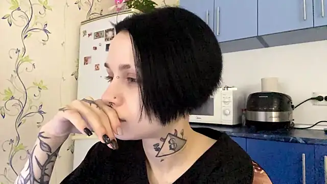 Snapshot of CandaceBlaze chatting on 25, 10, 2025 CandaceBlaze online show from 25, 10, 2025