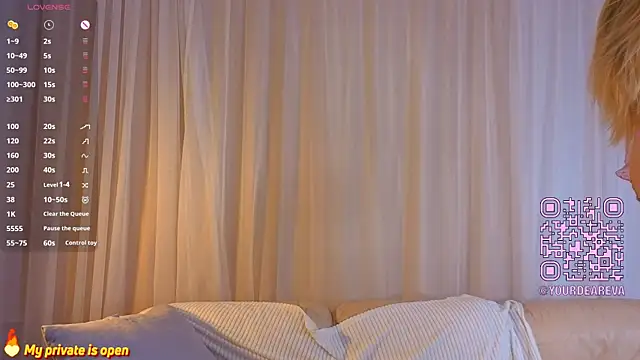 Snapshot of Brittney_Shaw chatting on 27, 6, 2026 Brittney Shaw online show from 27, 6, 2026