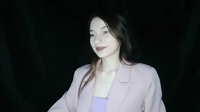 Snapshot of Liza-Kitty chatting on 8, 11, 2025 Liza-Kitty online show from 8, 11, 2025