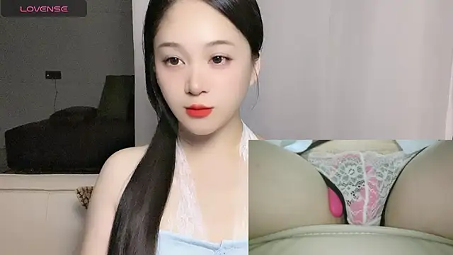 Snapshot of woaiqinqin chatting on 18, 9, 2025 woaiqinqin online show from 18, 9, 2025
