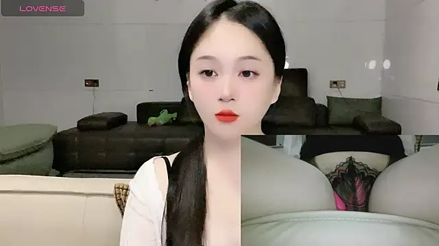 Snapshot of woaiqinqin chatting on 23, 9, 2025 woaiqinqin online show from 23, 9, 2025