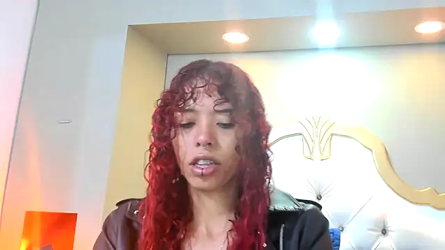 AteneaGreyy online show from 5, 2, 2026