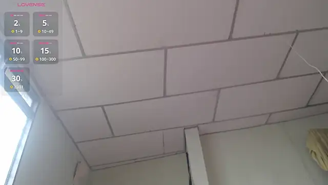 Juliethserna online show from 19, 9, 2025