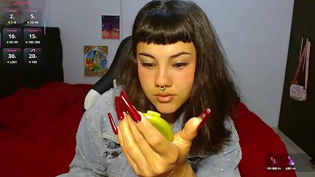 Snapshot of Divinejewel444 chatting on 29, 9, 2025 Divinejewel444 online show from 29, 9, 2025