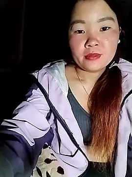 lylylove online show from 11, 6, 2026