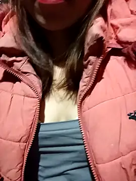 Ngocmi909 online show from 22, 11, 2025