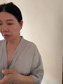 xiiuuff18 online show from 25, 6, 2026