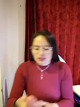 Snapshot of Daliz_Leon chatting on 10, 11, 2025 Daliz Leon online show from 10, 11, 2025