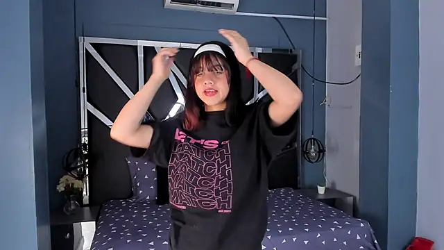 Julieth brown  online show from 8, 10, 2025