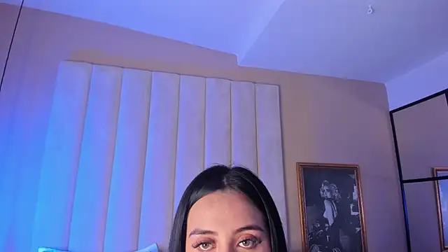 AnnyBentley online show from 29, 9, 2025