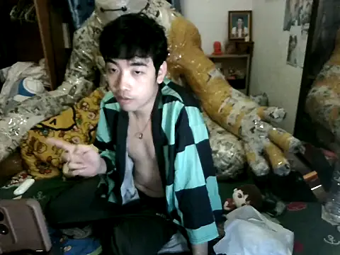 Snapshot of moaman190 chatting on 8, 10, 2025 moaman190 online show from 8, 10, 2025