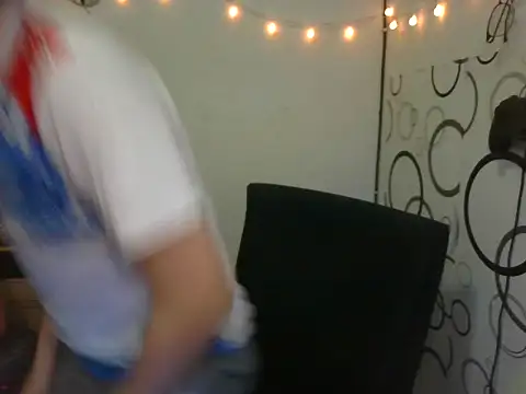 Snapshot of moaman190 chatting on 23, 10, 2025 moaman190 online show from 23, 10, 2025