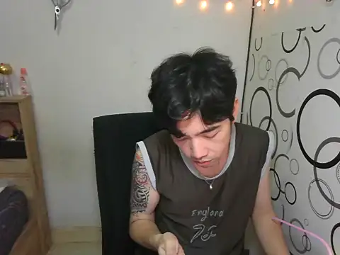 Snapshot of moaman190 chatting on 26, 10, 2025 moaman190 online show from 26, 10, 2025