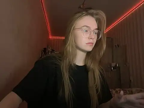 Snapshot of bellameow88 chatting on 3, 11, 2025 bellameow88 online show from 3, 11, 2025