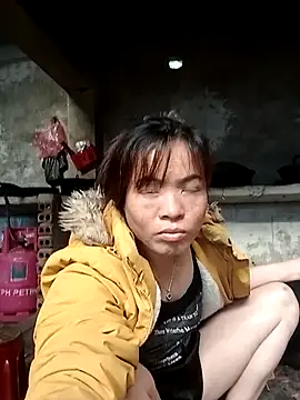 Snapshot of Maymay0033 chatting on 23, 11, 2025 Maymay0033 online show from 23, 11, 2025