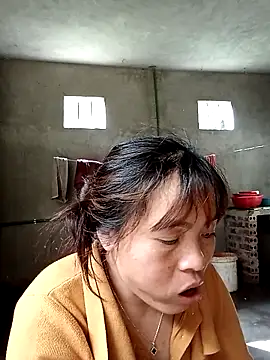 Snapshot of Maymay0033 chatting on 3, 12, 2025 Maymay0033 online show from 3, 12, 2025