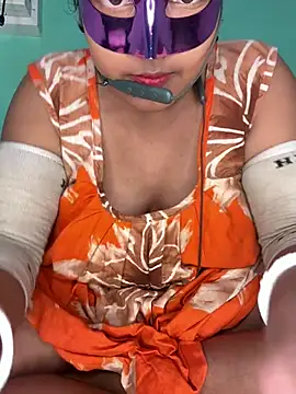 mimi87hoty online show from 1, 2, 2026