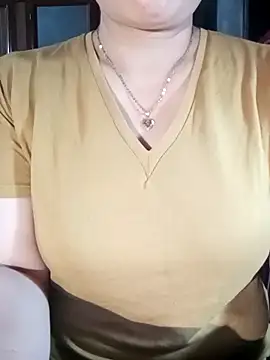 Candy-bae online show from 15, 10, 2025