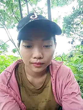 Snapshot of Ananine chatting on 10, 9, 2025 Ananine online show from 10, 9, 2025